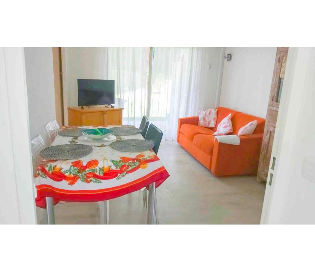 T2 A/C Cote D'Azur, Piscine, Plage A 350M, Wifi Vallauris Eksteriør billede
